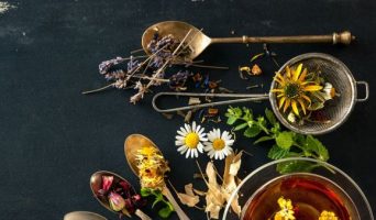 4 травяных чая, богатых антиоксидантами